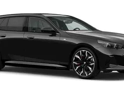 Svart Ny 2025 BMW 550e Comfort Edition Kombi | 1 099 000 kr (Marknadspris)