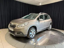 Grå metallic Begagnad 2016 Peugeot 2008 SUV | 114 900 kr (Marknadspris)