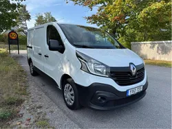 Vit Begagnad 2019 Renault Trafic Van | 142 000 kr (Bra pris)