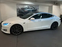 Vit Begagnad 2018 Tesla Model S Sedan | 499 000 kr