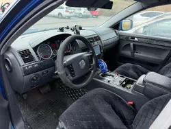 Blå Begagnad 2005 VW Touareg SUV | 40 000 kr