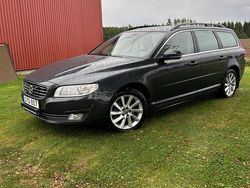 Grå Begagnad 2016 Volvo V70 Kombi | 115 000 kr (Bra pris)