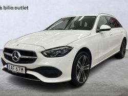 Vit Begagnad 2022 Mercedes C300e Avantgarde Kombi | 324 900 kr (Marknadspris)