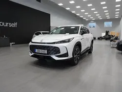 Vit Ny 2024 MG HS Luxury SUV | 439 990 kr (Marknadspris)