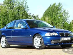 Blå Begagnad 2001 BMW 330 Sportkupé | 110 000 kr (Marknadspris)