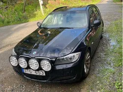 Svart Begagnad 2011 BMW 318 Comfort Edition Kombi | 49 000 kr (Marknadspris)