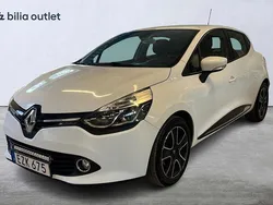 Vit Begagnad 2015 Renault Clio IV Halvkombi | 59 900 kr (Marknadspris)