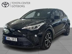 Svart Begagnad 2021 Toyota C-HR SUV | 269 900 kr