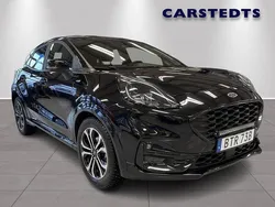 Svart Begagnad 2021 Ford Puma Gen-E ST-Line SUV | 189 900 kr (Marknadspris)