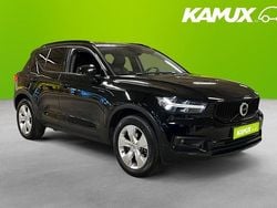 Svart Begagnad 2019 Volvo XC40 Momentum SUV | 289 500 kr (Marknadspris)