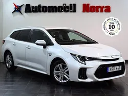 Vit Begagnad 2022 Suzuki Swace Kombi | 237 700 kr (Marknadspris)