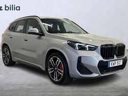 Grå Begagnad 2024 BMW X1 M Sport SUV | 599 000 kr