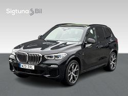 Svart Begagnad 2020 BMW X5 M Sport SUV | 619 900 kr (Marknadspris)