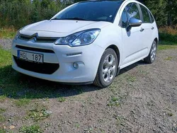 Vit Begagnad 2013 Citroën C3 Halvkombi | 49 000 kr (Marknadspris)