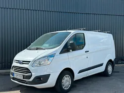 Vit Begagnad 2017 Ford Transit Custom Van | 119 900 kr (Bra pris)