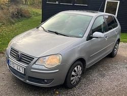 Silver Begagnad 2008 VW Polo Comfortline Halvkombi | 24 900 kr (Marknadspris)