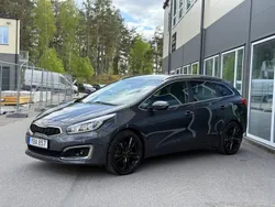 Grå Begagnad 2016 Kia Ceed Sportswagon Kombi | 99 400 kr (Marknadspris)