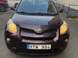 Begagnad 2009 Toyota Urban Cruiser Halvkombi | 45 000 kr (Bra pris)