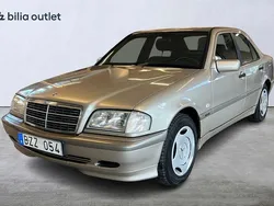 Ljusbrun Begagnad 1998 Mercedes C200 Sedan | 20 000 kr