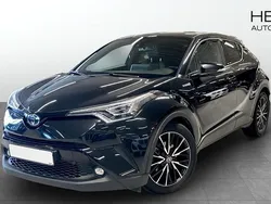 Svart (black) Begagnad 2017 Toyota C-HR SUV | 184 700 kr (Marknadspris)
