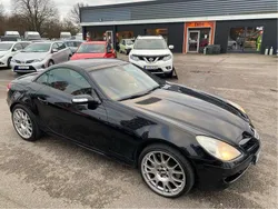 Svart Begagnad 2005 Mercedes SLK350 Cab | 95 000 kr (Superpris)