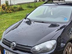 Svart Begagnad 2012 VW Golf VII Kombi | 50 000 kr