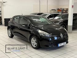 Svart Begagnad 2015 Renault Clio IV Halvkombi | 82 900 kr (Marknadspris)