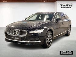 Svart Begagnad 2022 Volvo V90 Kombi | 389 000 kr (Marknadspris)