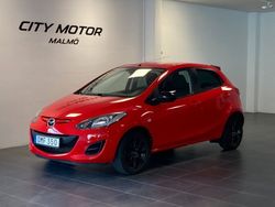 Röd Begagnad 2014 Mazda 2 Halvkombi | 89 900 kr (Marknadspris)