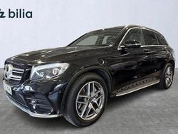 Svart Begagnad 2018 Mercedes GLC220 AMG SUV | 299 000 kr (Marknadspris)