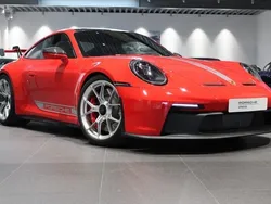 Röd Begagnad 2023 Porsche 911 GT3 Sportkupé | 2 275 000 kr (Bra pris)