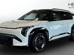 Grön (green) Ny 2025 Kia EV3 GT-Line SUV | 538 930 kr (Marknadspris)