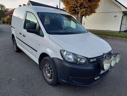 Vit Begagnad 2014 VW Caddy Minibuss | 49 500 kr (Bra pris)