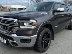 Grå (mörkgrå) Begagnad 2019 Dodge Ram Pickup | 761 250 kr (Marknadspris)