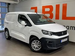 Vit Begagnad 2019 Peugeot Partner Minibuss | 159 900 kr (Marknadspris)