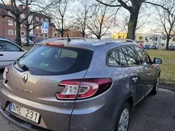 Grå Begagnad 2011 Renault Mégane GrandTour Kombi | 67 000 kr (Marknadspris)