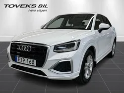 Vit Begagnad 2022 Audi Q2 Advanced Plus SUV | 239 800 kr (Marknadspris)