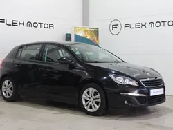 Begagnad 2014 Peugeot 308 Active Halvkombi | 74 800 kr (Bra pris)