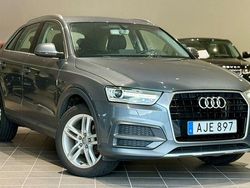 Grå Begagnad 2015 Audi Q3 Sport SUV | 169 900 kr (Marknadspris)