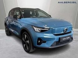 Blå Begagnad 2023 Volvo XC40 Plus SUV | 449 500 kr