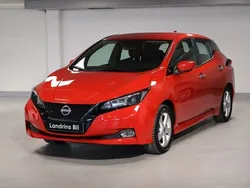 Röd Begagnad 2023 Nissan Leaf Acenta Halvkombi | 229 000 kr (Dyr)