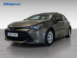 Grön Begagnad 2019 Toyota Corolla Hybrid Halvkombi | 189 900 kr (Marknadspris)