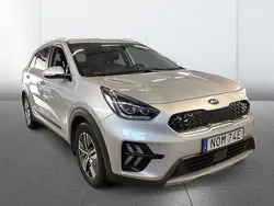 Grå Begagnad 2021 Kia Niro Advance SUV | 238 900 kr (Marknadspris)