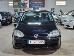 Svart Begagnad 2006 VW Golf V Trendline Halvkombi | 39 900 kr (Marknadspris)