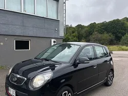 Svart Begagnad 2009 Kia Picanto 4 Halvkombi | 29 000 kr (Marknadspris)