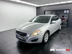 Ljusgrå (grå) Begagnad 2012 Volvo S60 Momentum Sedan | 79 900 kr (Marknadspris)