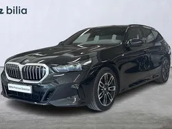 Svart Begagnad 2024 BMW 520 M Sport Kombi | 629 900 kr