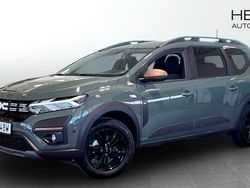 Grå (green) Begagnad 2025 Dacia Jogger Extreme Kombi | 309 900 kr (Dyr)