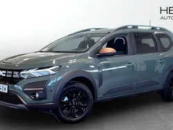 Grå (green) Begagnad 2025 Dacia Jogger Extreme Kombi | 314 900 kr (Marknadspris)