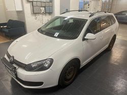 Vit Begagnad 2012 VW Golf VII Kombi | 20 000 kr (Superpris)